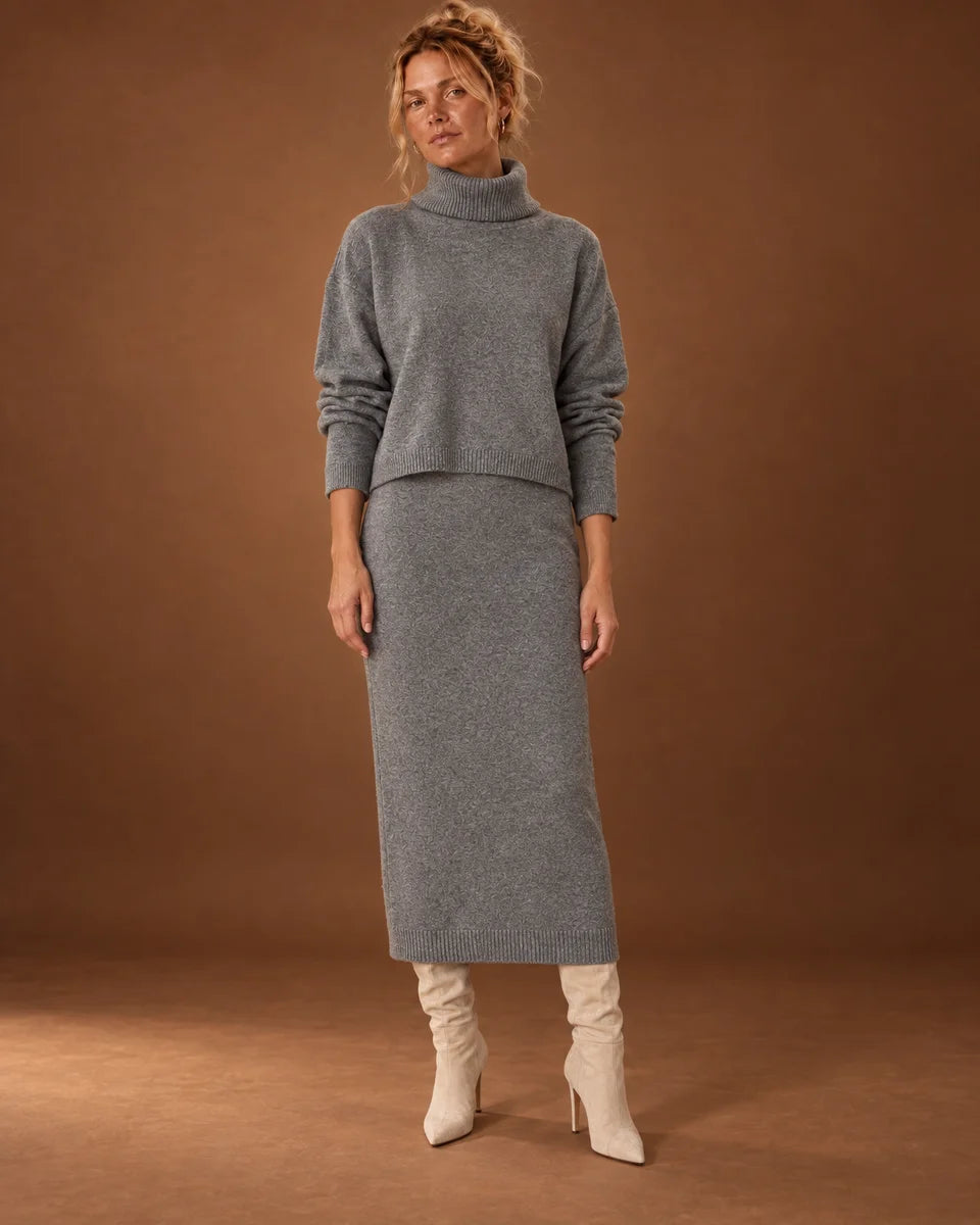 Magnolia Set in Grey