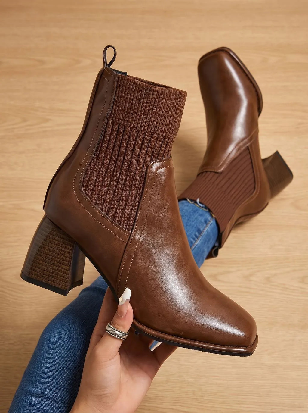 Chelsea boots women – Brown