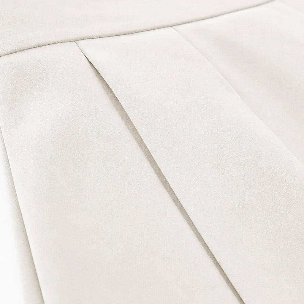 Pleated Wide-Leg Pants – White High-Rise Flowing Trousers