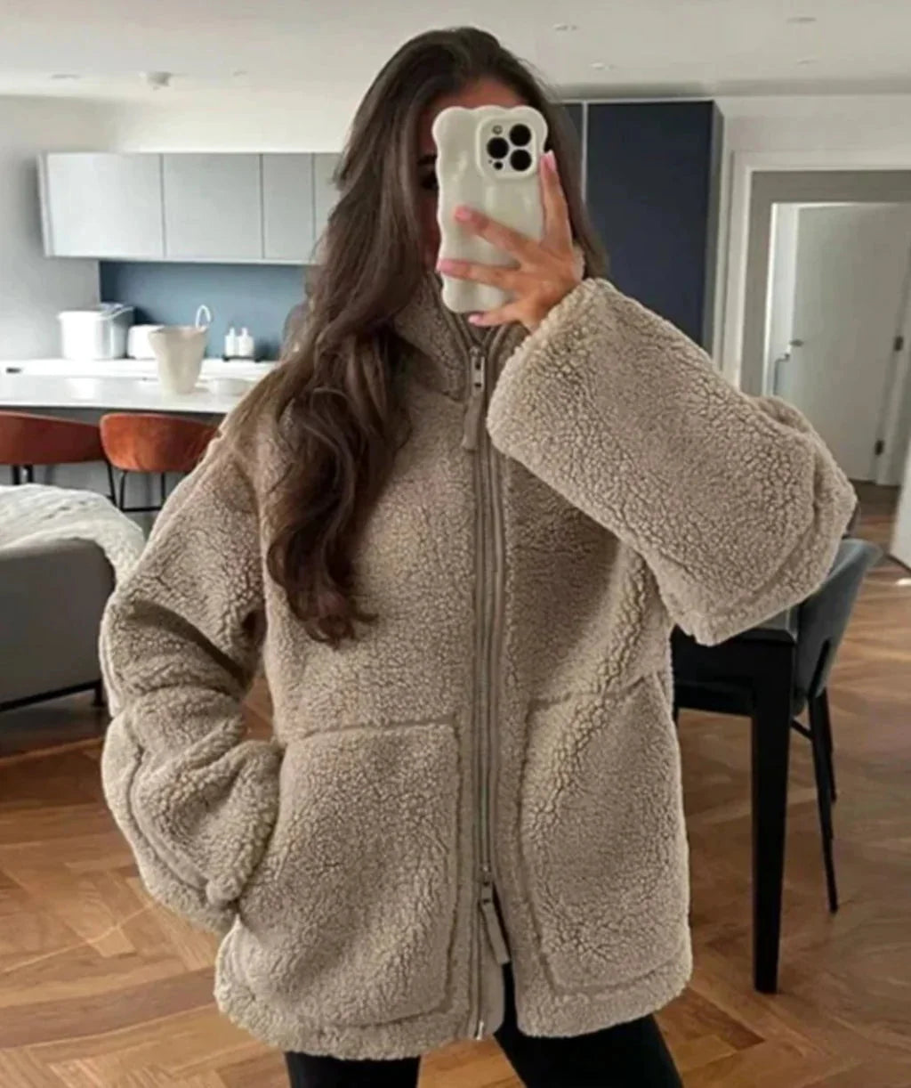 Teddy Jacket – Beige Fleece Zip-Up High Collar
