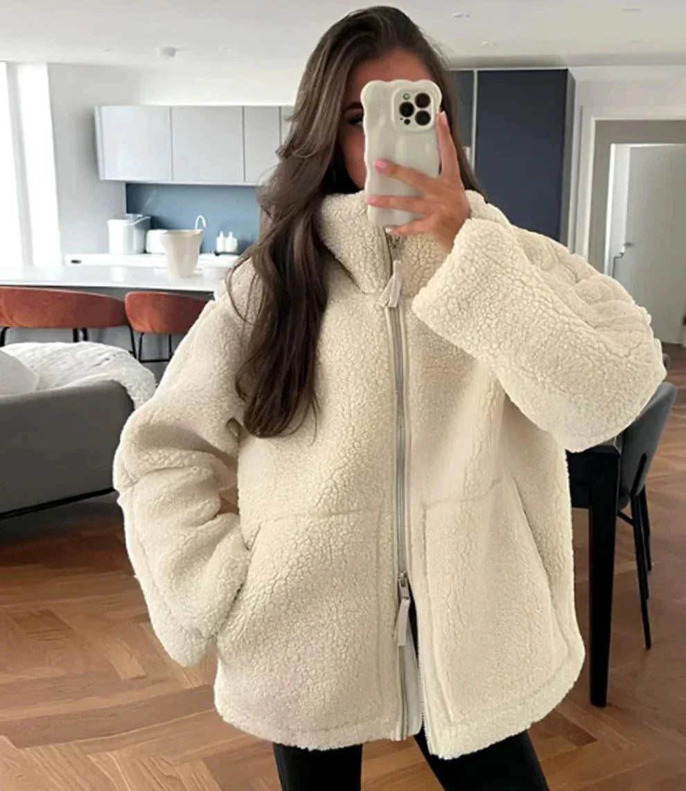 Teddy Jacket – Beige Fleece Zip-Up High Collar