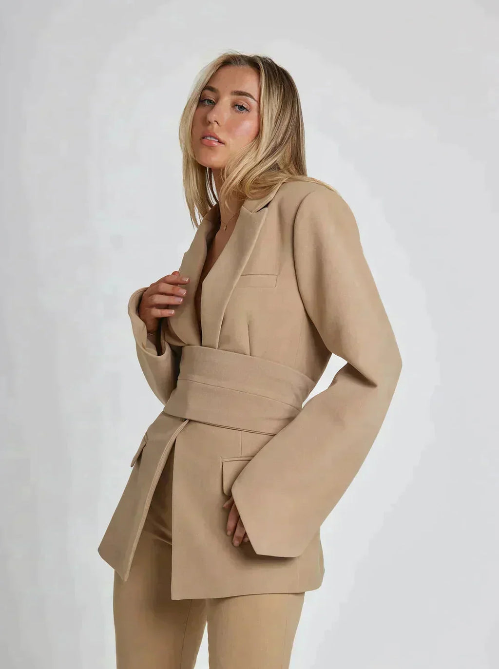 Blazer – Black Belted Tailored Wide-Sleeve