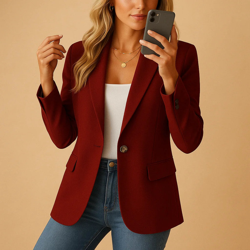 Blazer – White Tailored Single-Breasted Classic