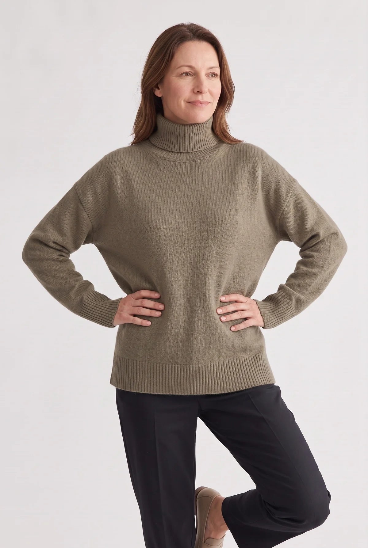 Saskia Oversized Turtleneck Sweater for Women - Roll Neck Ribbed Knit