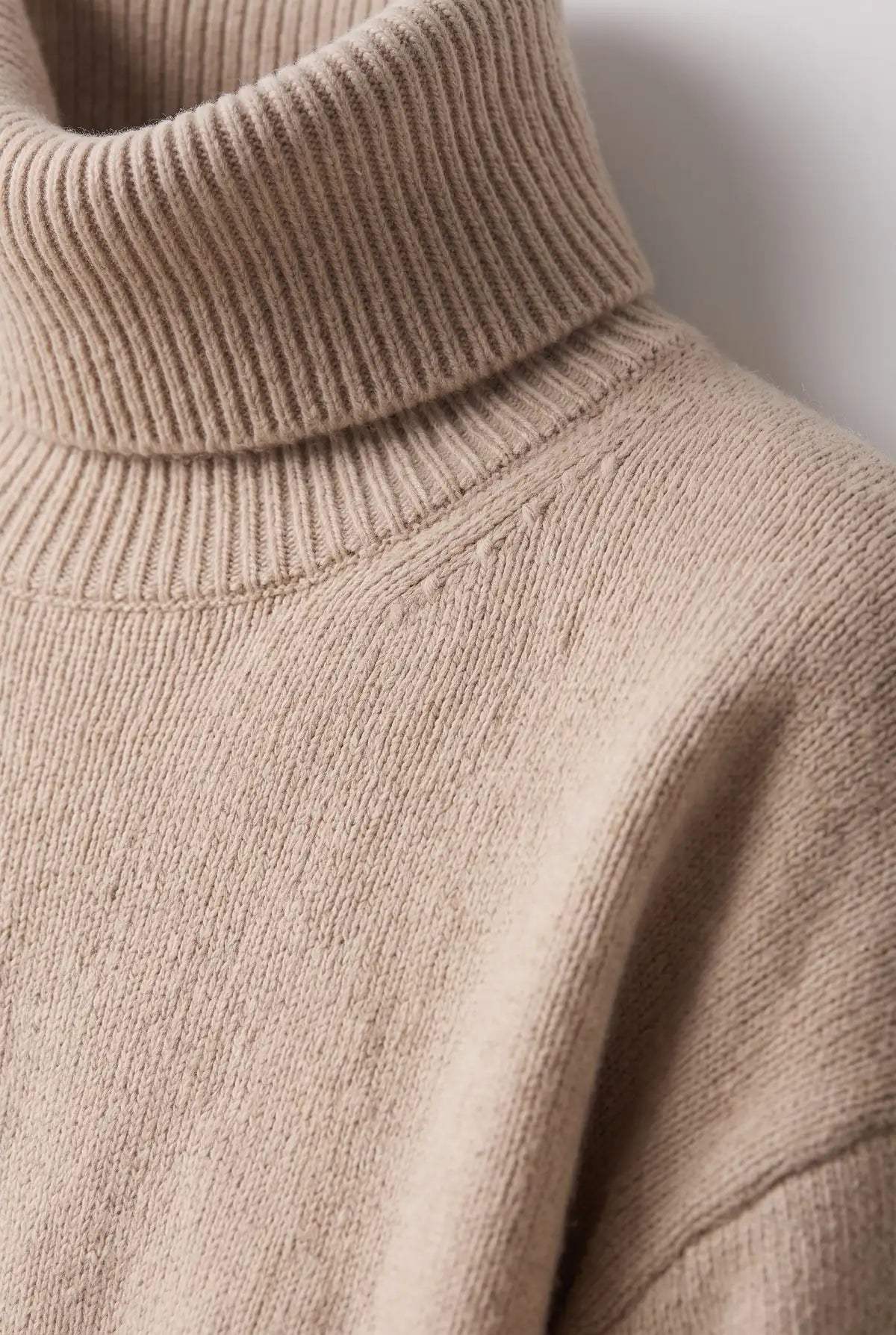 Saskia Oversized Turtleneck Sweater for Women - Roll Neck Ribbed Knit