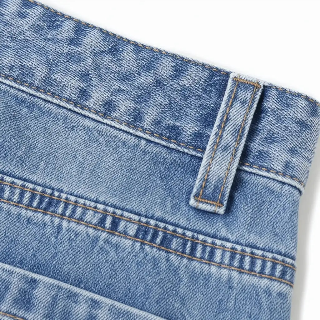 Cargo Pants – Light-Wash Baggy Cargo Jeans