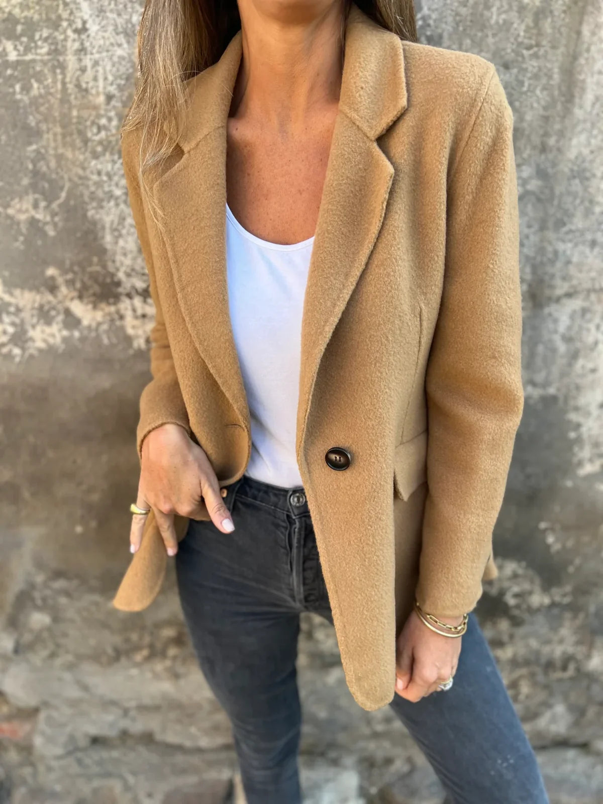 Statement Blazer – Yellow Tailored Single-Button