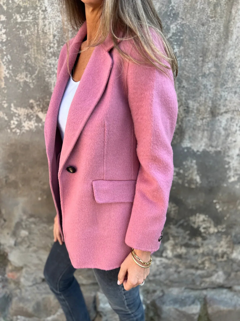 Statement Blazer – Yellow Tailored Single-Button