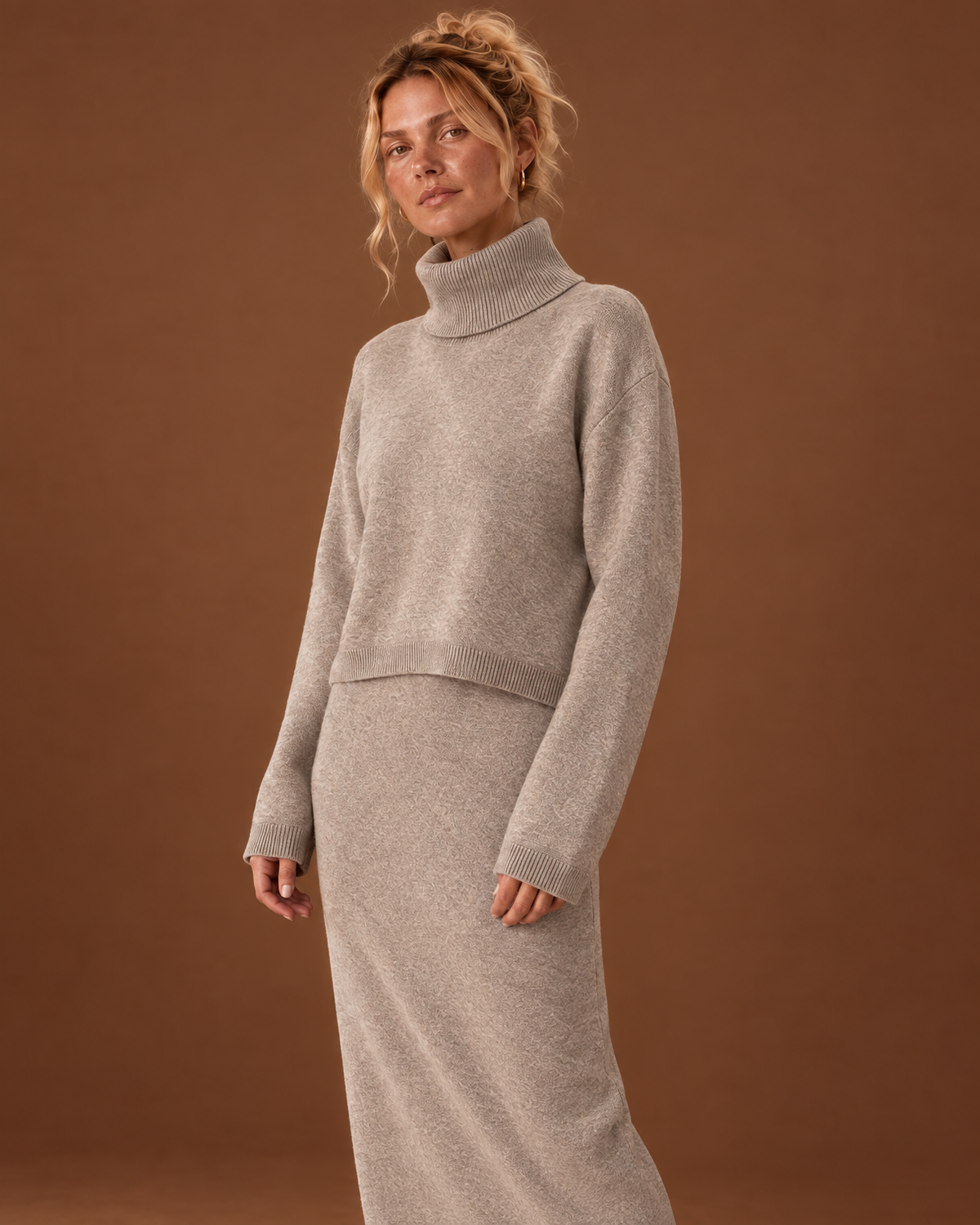 Magnolia Knit Set in Beige, detail view